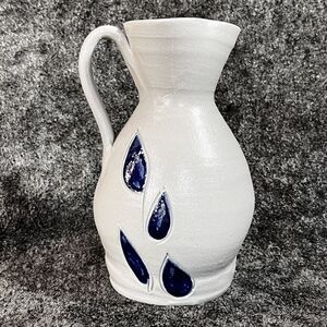 Williamsburg Pottery Salt Glazed Stoneware Vessell Cobalt Blue Deco 7.5" x 4.5"